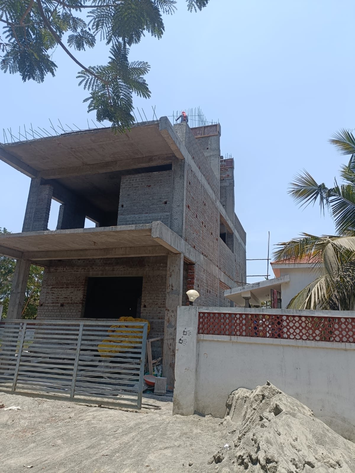 Nivaas Varnah Villa, structural progress